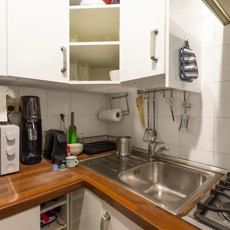 Pantheon Stylish Rom