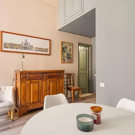 Pantheon Stylish * Rom