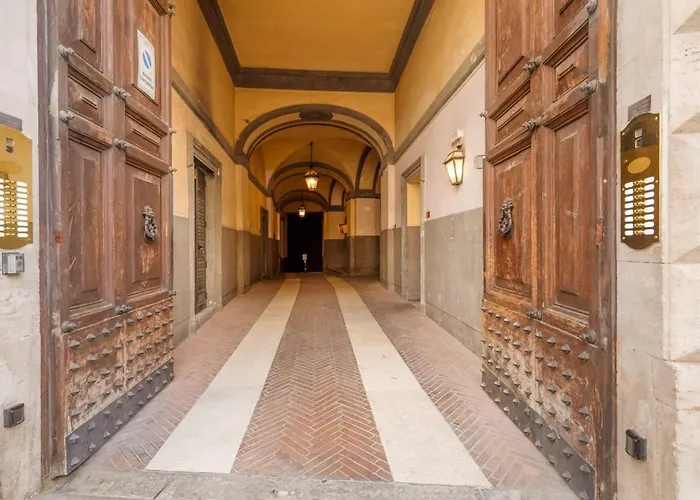 Pantheon Stylish Апартаменты *